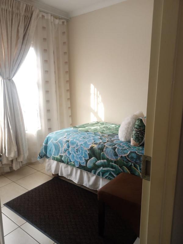 3 Bedroom Property for Sale in Roodekop Gauteng