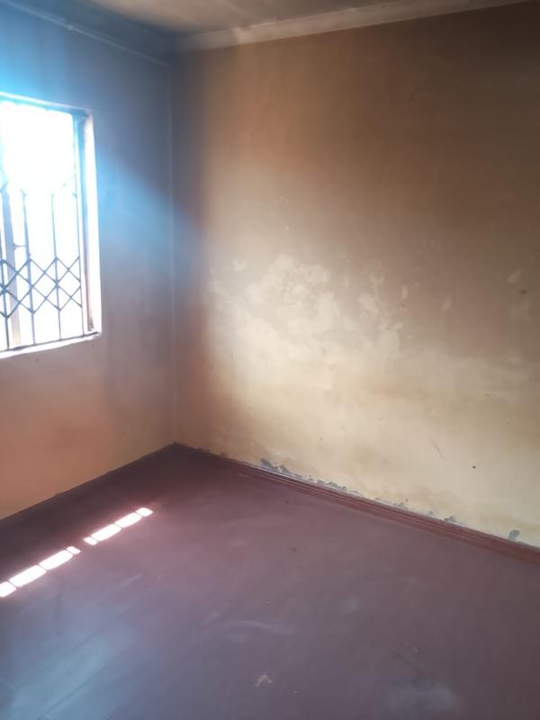 3 Bedroom Property for Sale in Protea Glen Gauteng