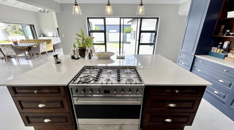 4 Bedroom Property for Sale in Midstream Estate Gauteng