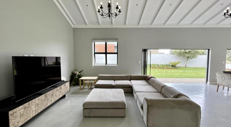 4 Bedroom Property for Sale in Midstream Estate Gauteng