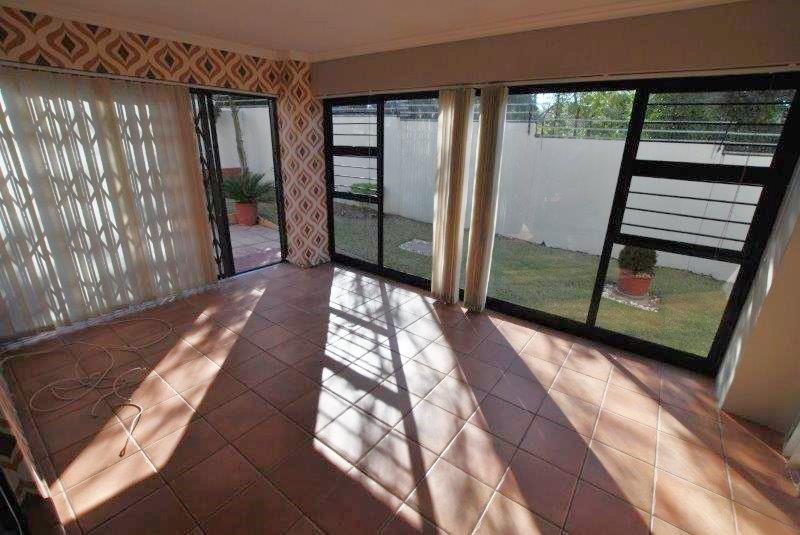 To Let 2 Bedroom Property for Rent in Craigavon Gauteng