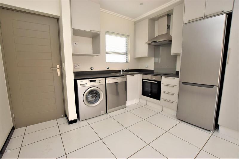 To Let 1 Bedroom Property for Rent in Fourways Gauteng