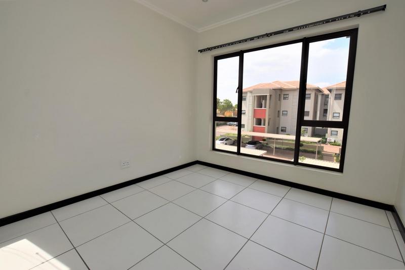 To Let 1 Bedroom Property for Rent in Fourways Gauteng