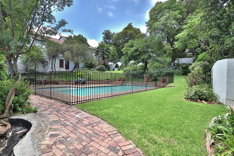 To Let 3 Bedroom Property for Rent in Rivonia Gauteng