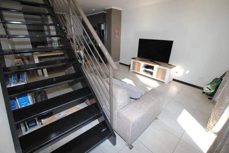 To Let 1 Bedroom Property for Rent in Sunninghill Gauteng