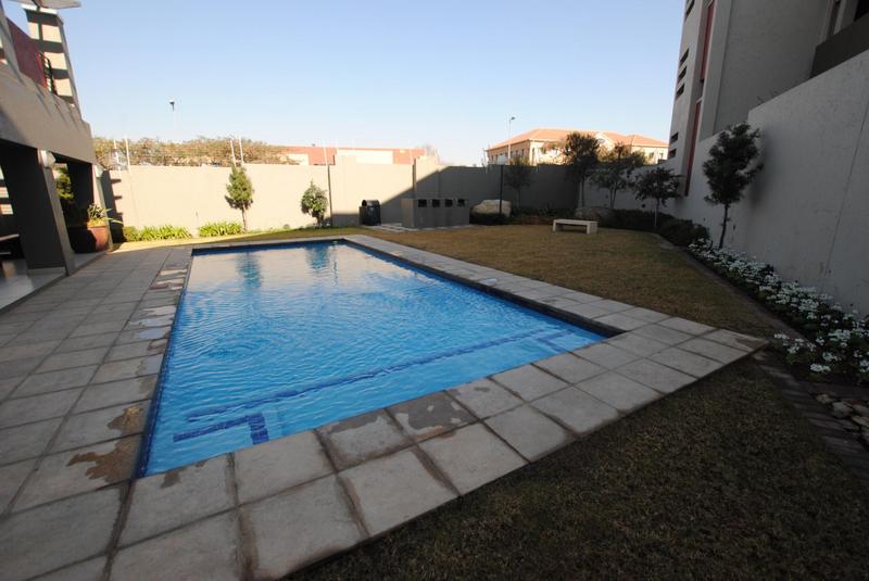 To Let 1 Bedroom Property for Rent in Sunninghill Gauteng