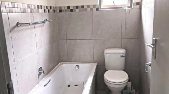 3 Bedroom Property for Sale in Albertsdal Gauteng