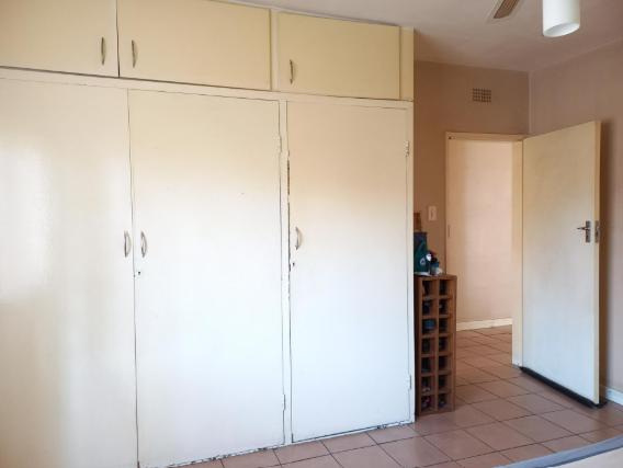 2 Bedroom Property for Sale in Townsview Gauteng