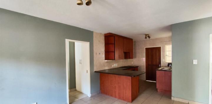 3 Bedroom Property for Sale in Klippoortje Gauteng