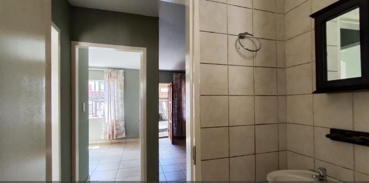3 Bedroom Property for Sale in Klippoortje Gauteng