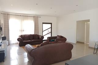 3 Bedroom Property for Sale in The Orchards Gauteng