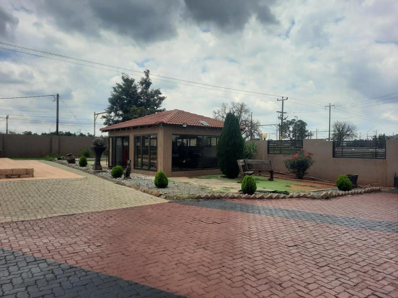 12 Bedroom Property for Sale in Daleside Gauteng