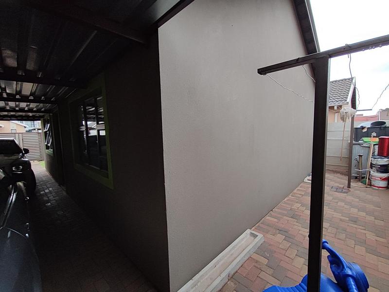 2 Bedroom Property for Sale in Sky City Gauteng