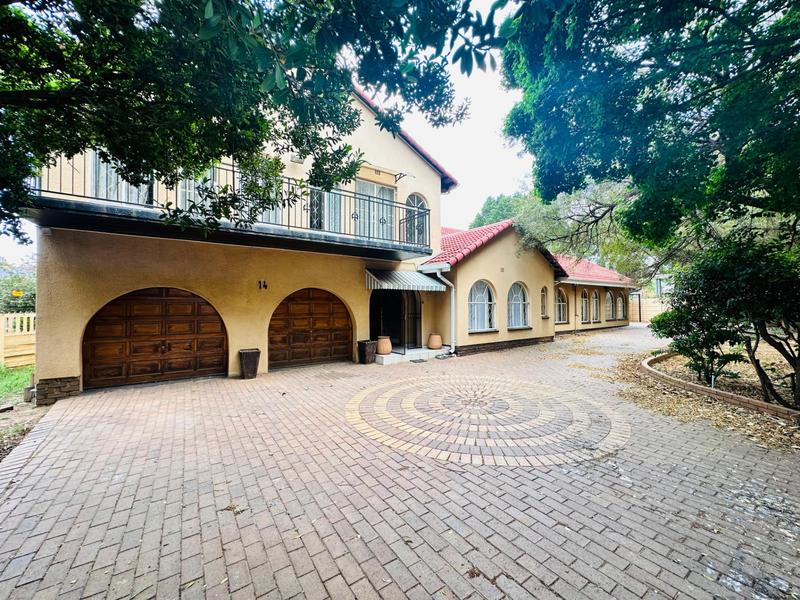 5 Bedroom Property for Sale in Brackenhurst Gauteng