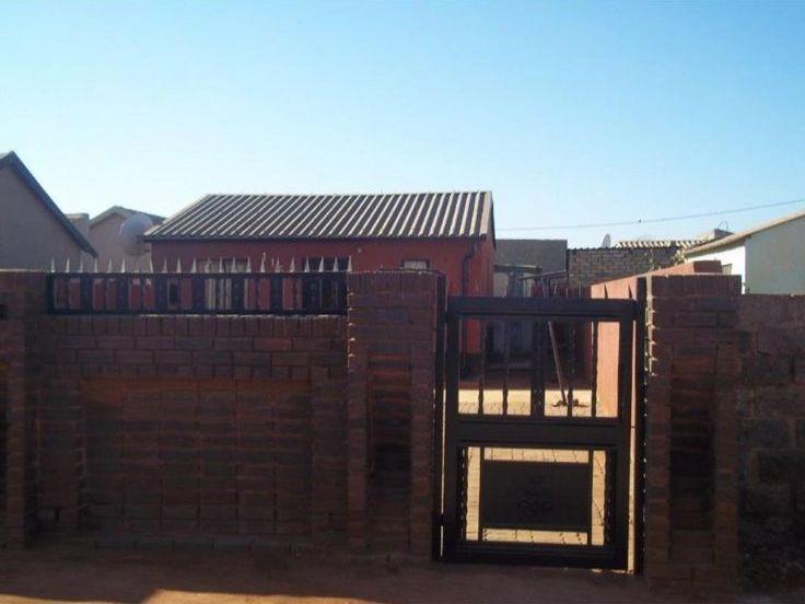 2 Bedroom Property for Sale in Roodekop Gauteng