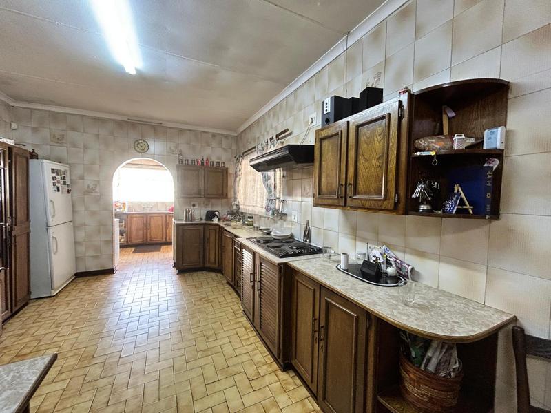 4 Bedroom Property for Sale in Bakerton Gauteng