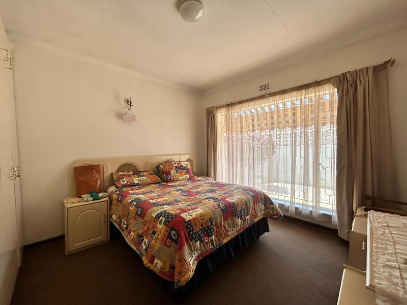 4 Bedroom Property for Sale in Bakerton Gauteng