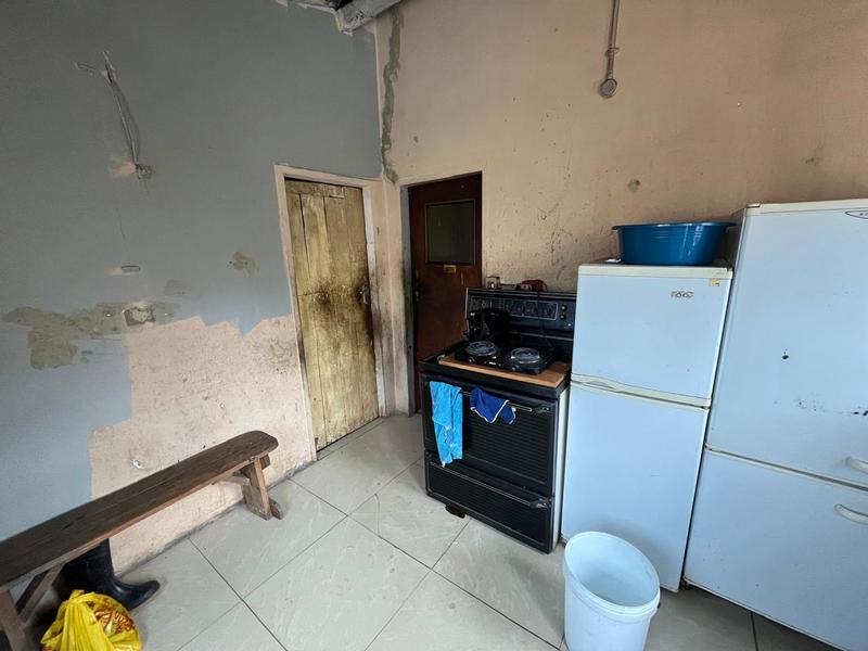 2 Bedroom Property for Sale in Meadowlands Zone 4 Gauteng