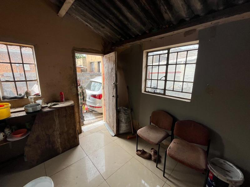 2 Bedroom Property for Sale in Meadowlands Zone 4 Gauteng