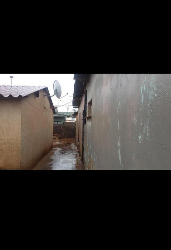 2 Bedroom Property for Sale in Vosloorus Ext 3 Gauteng