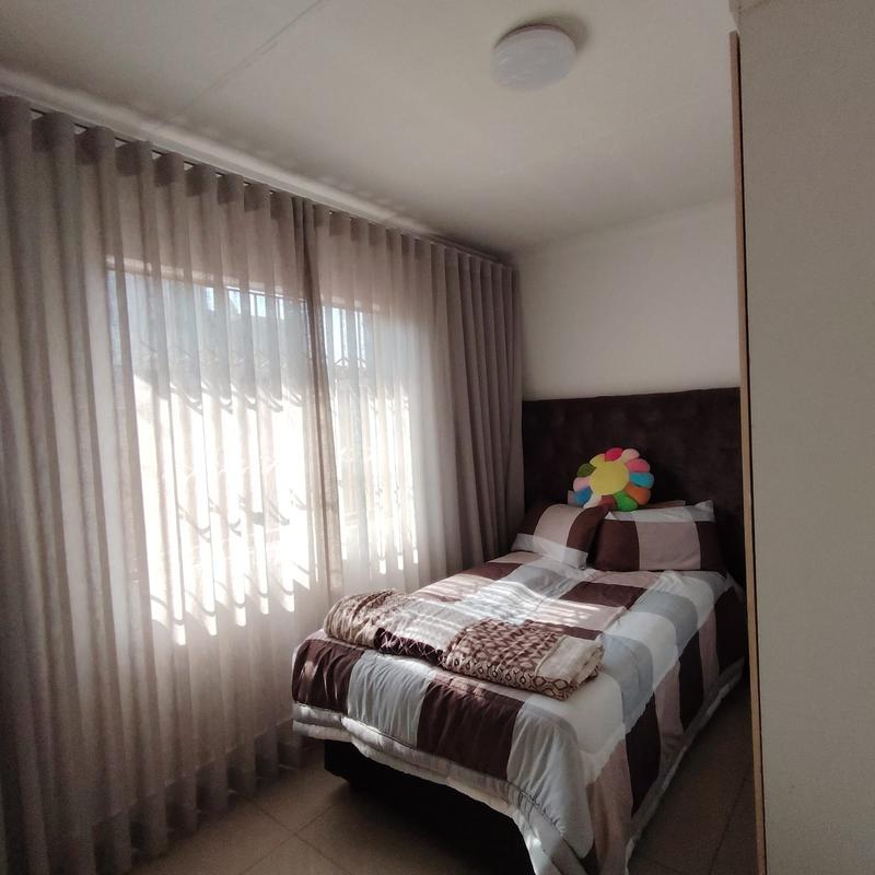 4 Bedroom Property for Sale in Ormonde View Gauteng