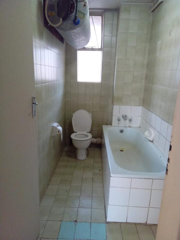 2 Bedroom Property for Sale in East Lynne Gauteng