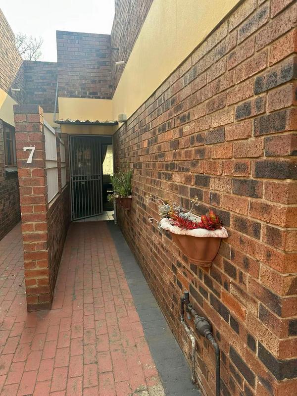 2 Bedroom Property for Sale in Vanderbijlpark Gauteng