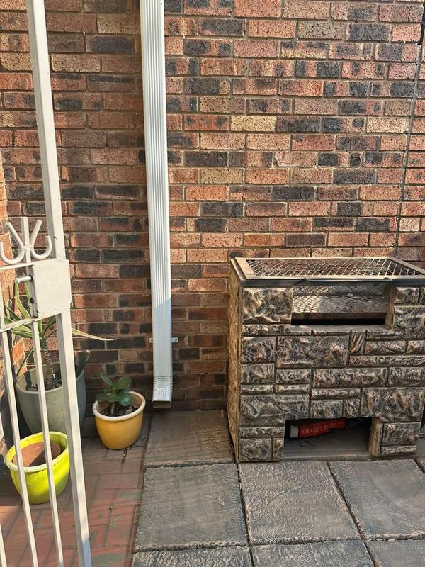 2 Bedroom Property for Sale in Vanderbijlpark Gauteng