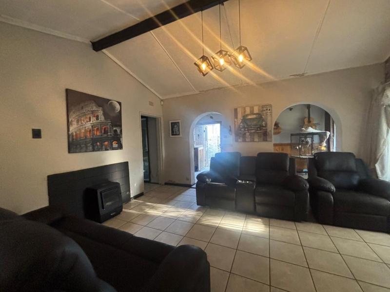 3 Bedroom Property for Sale in Vanderbijlpark CE 2 Gauteng