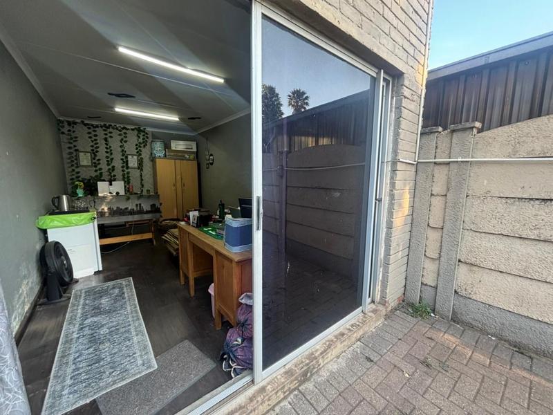3 Bedroom Property for Sale in Vanderbijlpark CE 2 Gauteng