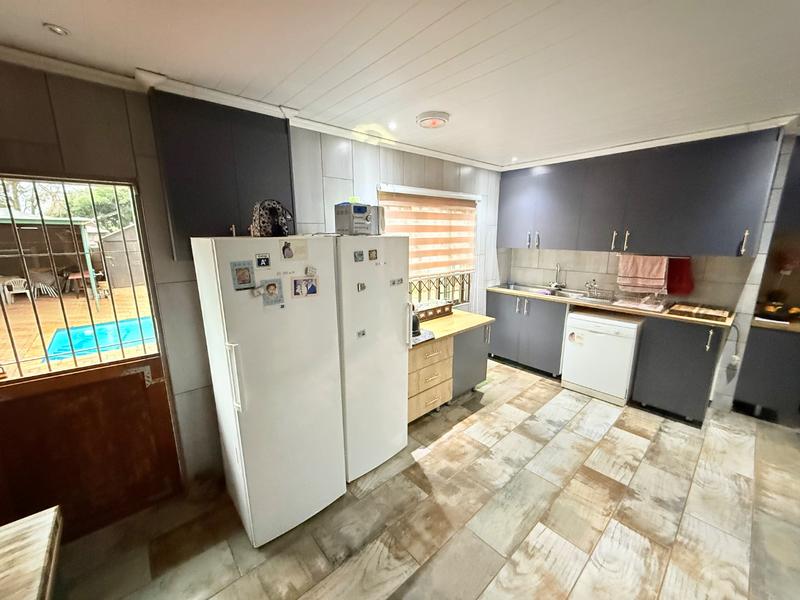 3 Bedroom Property for Sale in Vanderbijlpark CW 1 Gauteng