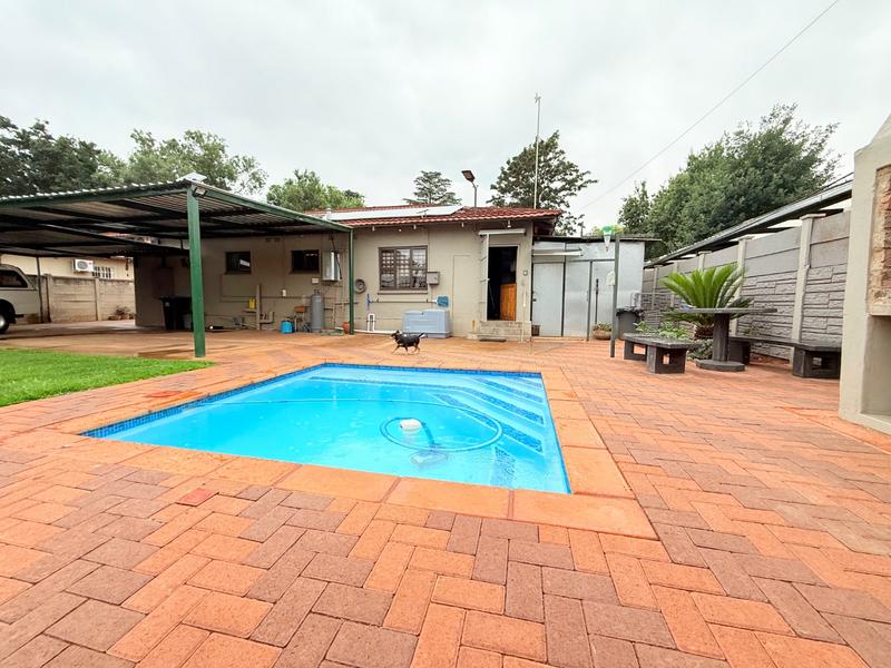 3 Bedroom Property for Sale in Vanderbijlpark CW 1 Gauteng