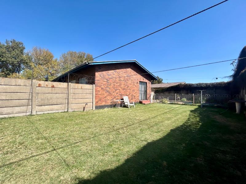 3 Bedroom Property for Sale in Vanderbijlpark CW 5 Gauteng