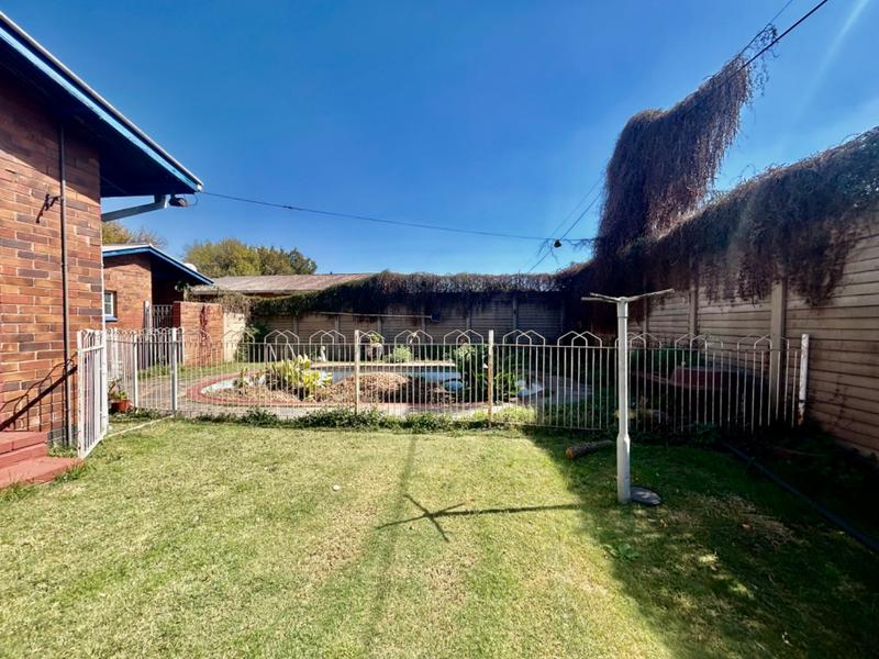 3 Bedroom Property for Sale in Vanderbijlpark CW 5 Gauteng