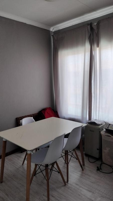 2 Bedroom Property for Sale in Meredale Gauteng