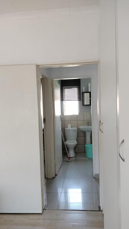 2 Bedroom Property for Sale in Meredale Gauteng