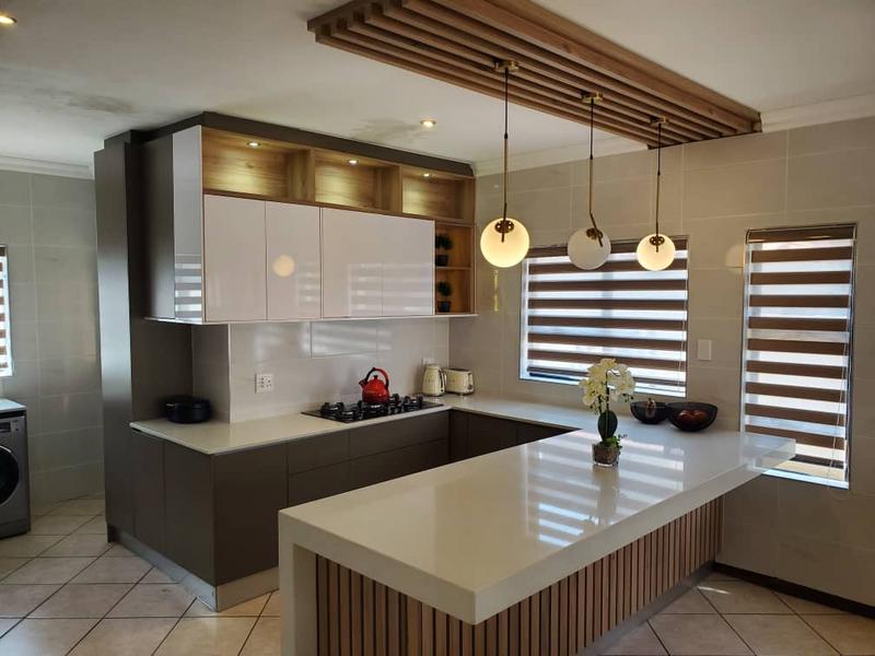 3 Bedroom Property for Sale in Heuwelsig Estate Gauteng