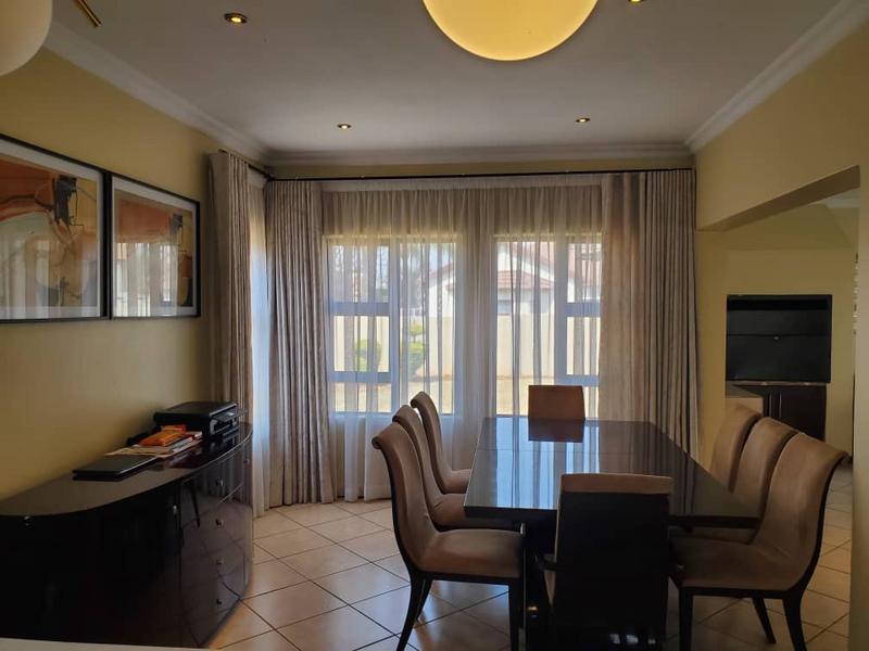 3 Bedroom Property for Sale in Heuwelsig Estate Gauteng