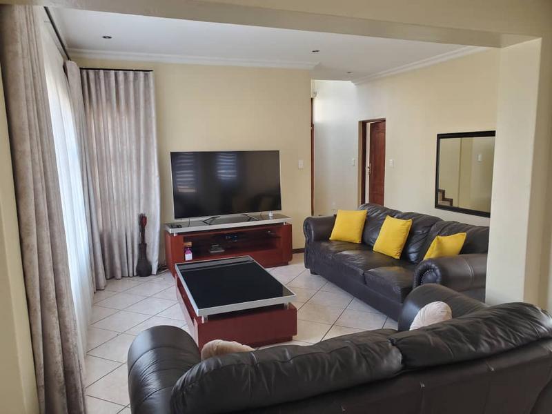 3 Bedroom Property for Sale in Heuwelsig Estate Gauteng