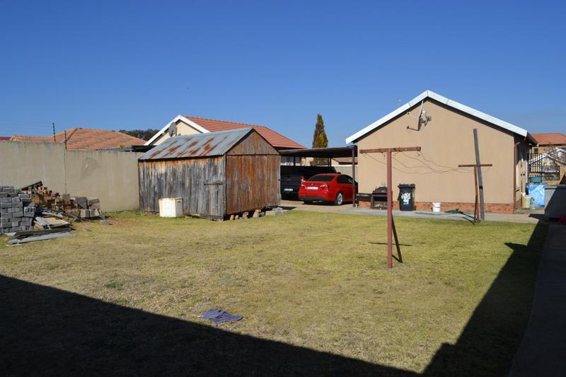 To Let 2 Bedroom Property for Rent in Alveda Park Gauteng
