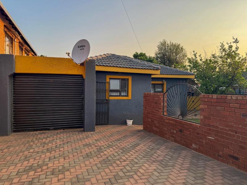 4 Bedroom Property for Sale in Hospital View Gauteng