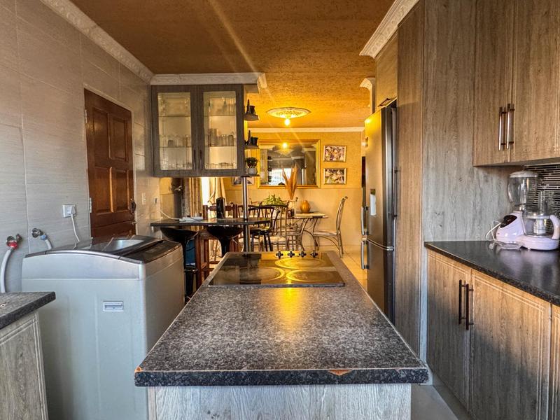 4 Bedroom Property for Sale in Hospital View Gauteng