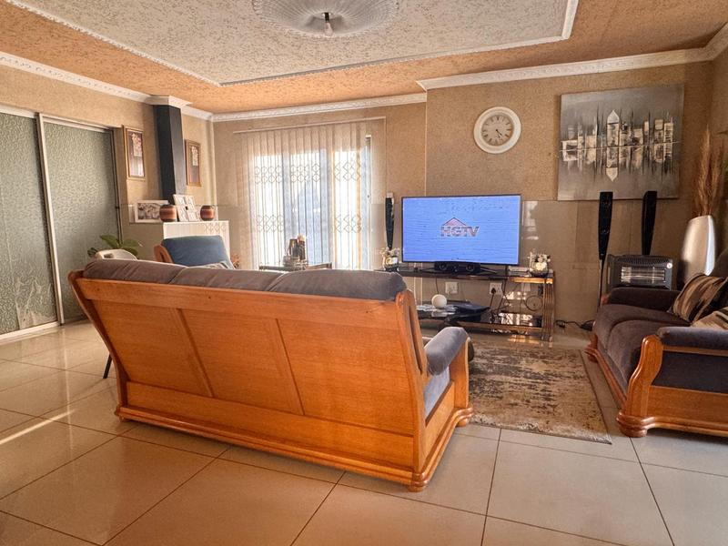 4 Bedroom Property for Sale in Hospital View Gauteng