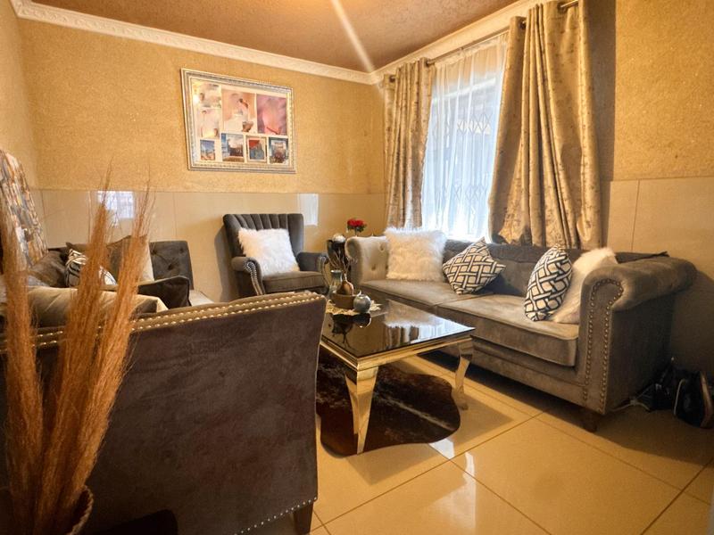 4 Bedroom Property for Sale in Hospital View Gauteng