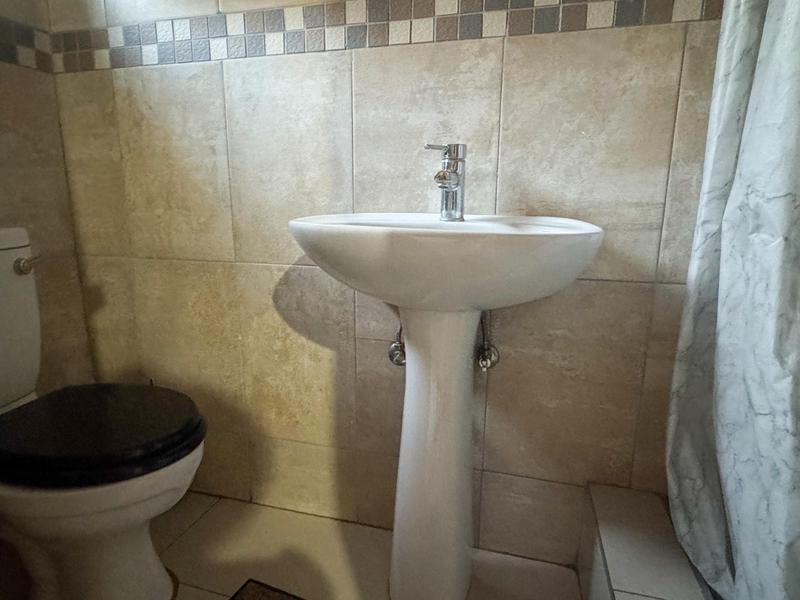 4 Bedroom Property for Sale in Hospital View Gauteng