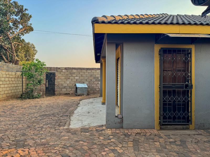 4 Bedroom Property for Sale in Hospital View Gauteng