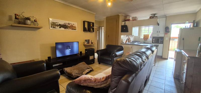 To Let 2 Bedroom Property for Rent in Lyttelton Manor Gauteng