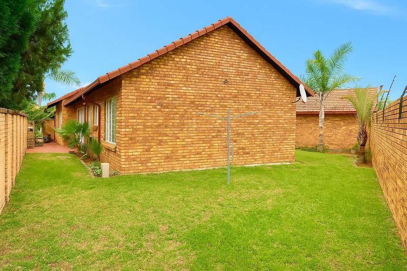 3 Bedroom Property for Sale in Equestria Gauteng
