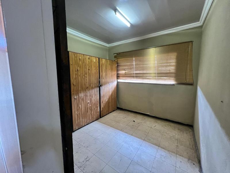 4 Bedroom Property for Sale in Laudium Gauteng