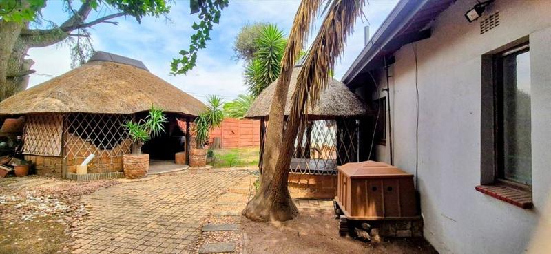 3 Bedroom Property for Sale in Beyers Park Gauteng